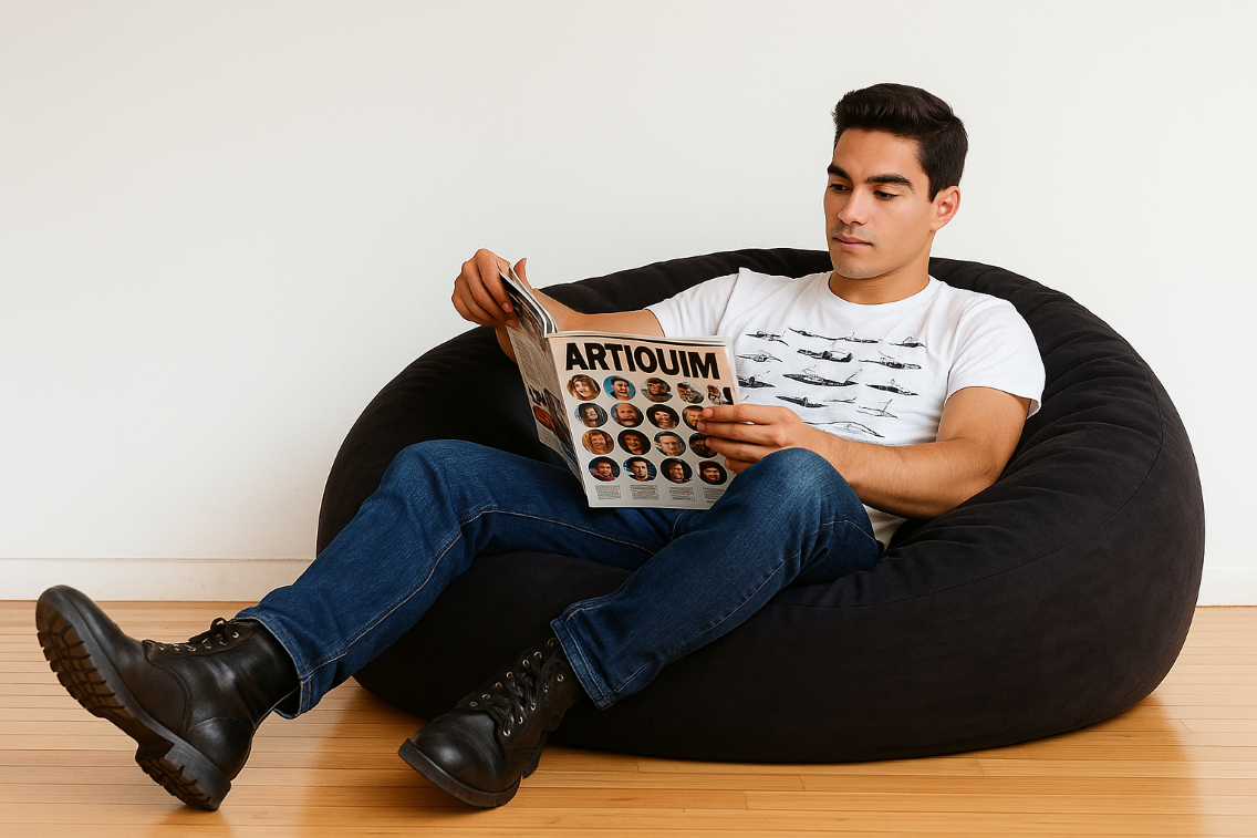 EMI_gomb_formaju_fekete